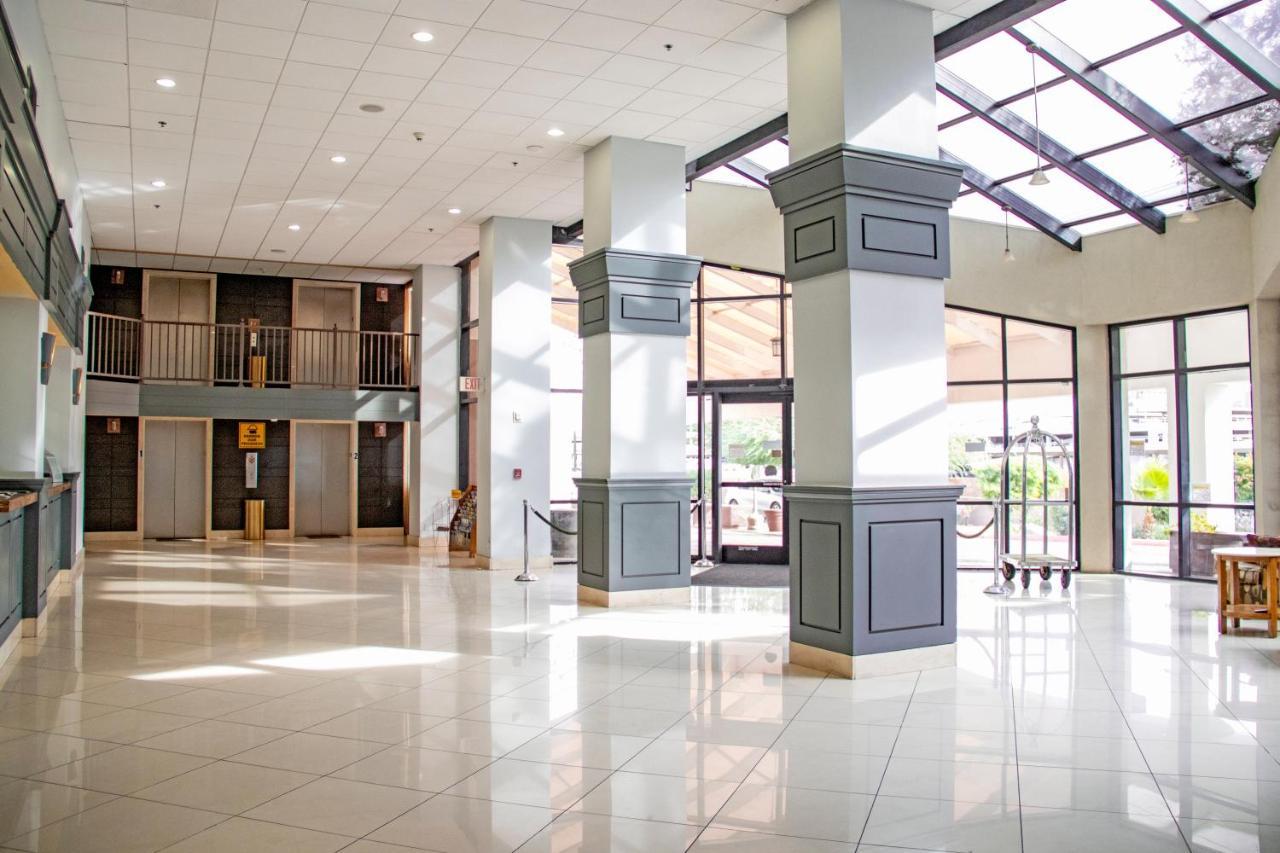 Midtown Garden Inn Фінікс Екстер'єр фото
